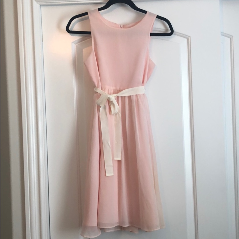 Us Angela, Crinkle chiffon dress